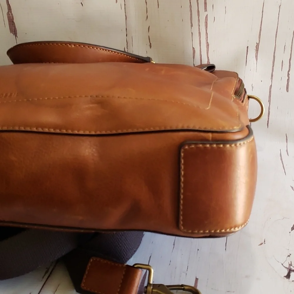 Fossil brown messenger office school bag